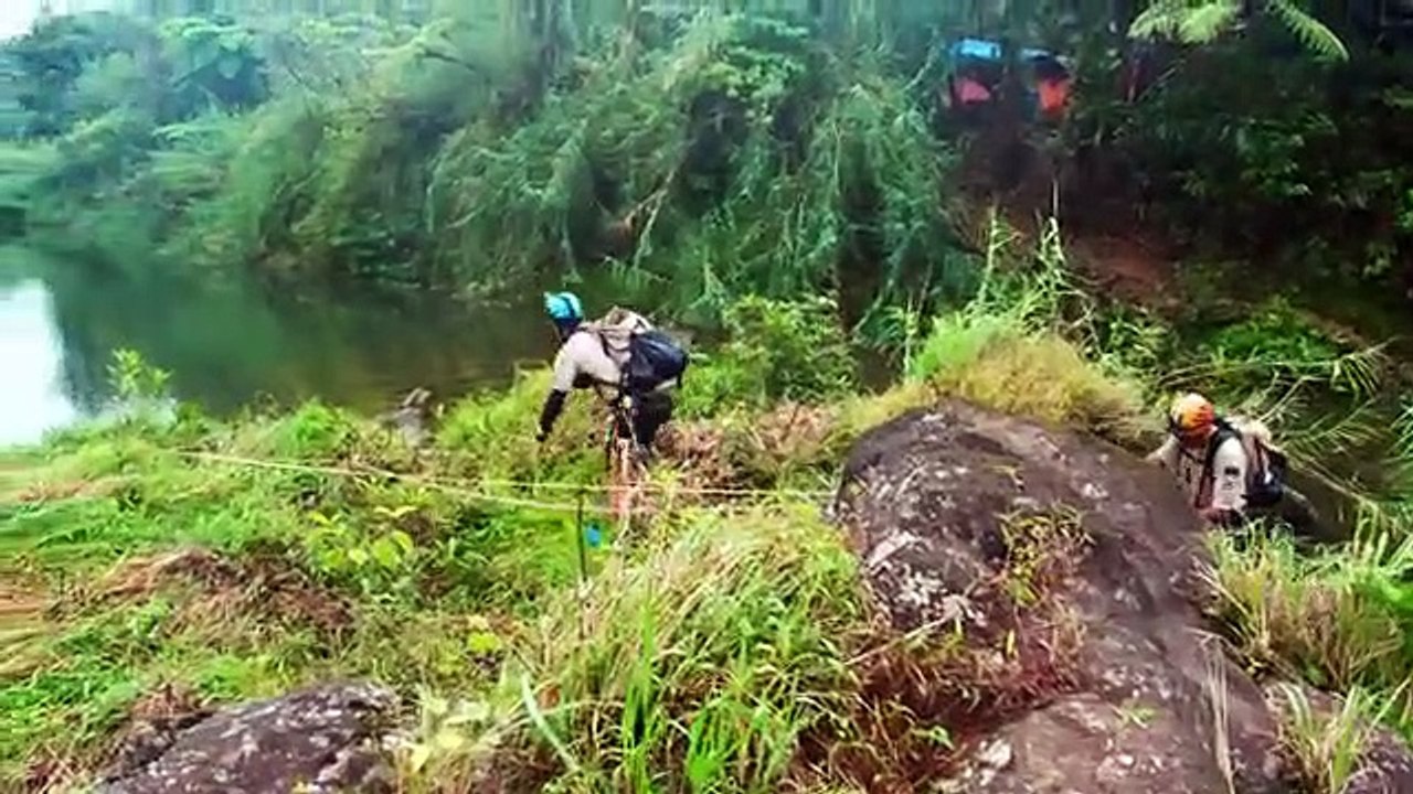 World's Toughest Race - Eco-Challenge Fiji - Se1 - Ep05 - First They Have To Catch Us, Then They Have to Pass Us HD Watch HD Deutsch