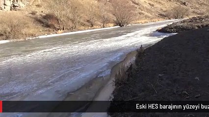 Eski HES barajının yüzeyi buz tuttu