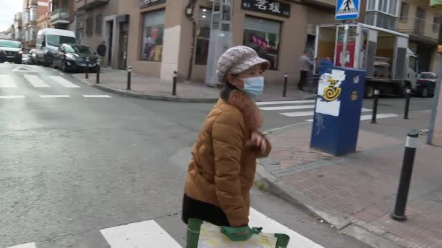 Así ha recibido la comunidad china en España las medidas restrictivas a sus vuelos