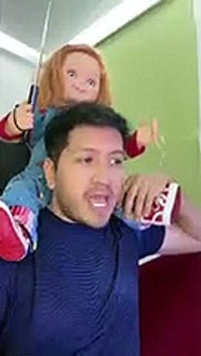 La demandaron por no asistir a la boda de su prima: debe pagar más de 600 dólares