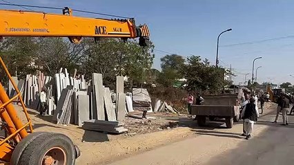 पृथ्वीराज नगर: 160 फीट की सेक्टर रोड से हटाए अतिक्रमण