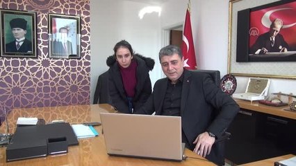 Reyhanlı Kaymakamı Öztürk, AA'nın "Yılın Fotoğrafları" oylamasına katıldı