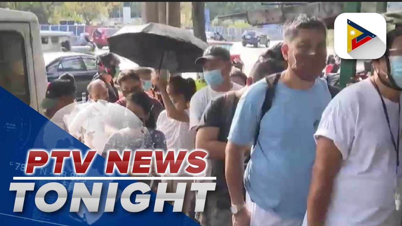 Consumers lined up to buy cheaper onions at Kadiwa stores