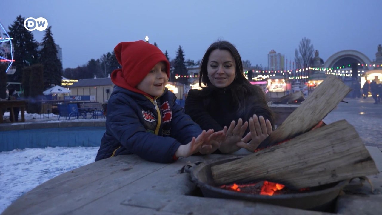 Как встречают Новый год в Киеве и какие загадывают желания (30.12.2022)