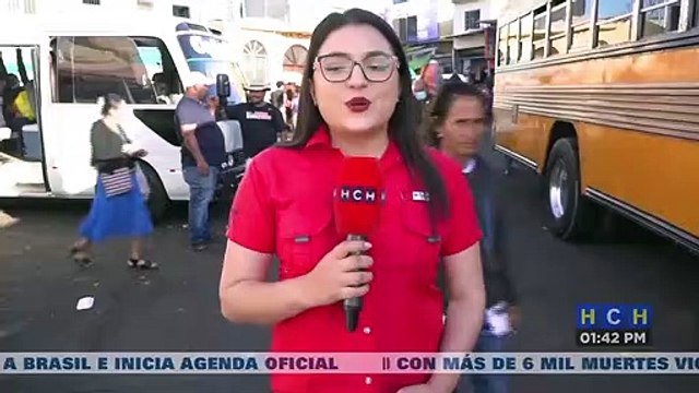 ¡Para despedir el Año Viejo! Hondureños continúan desplazándose a sus lugares de origen