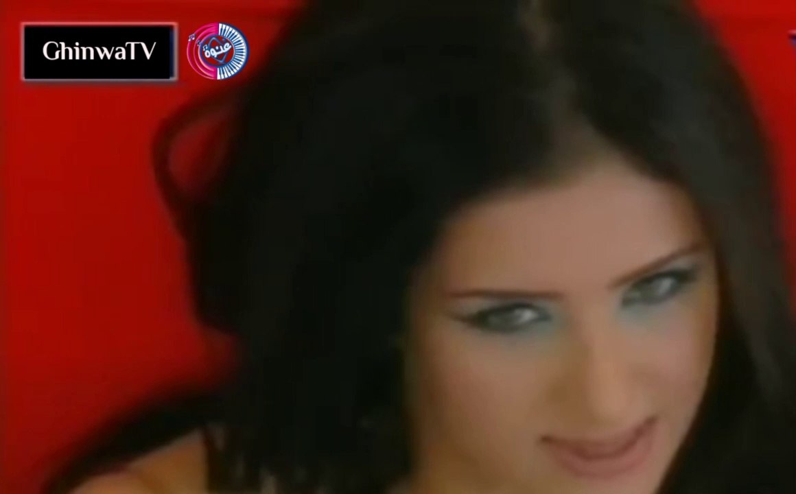 الفنانه عريب أغنيه البارحه