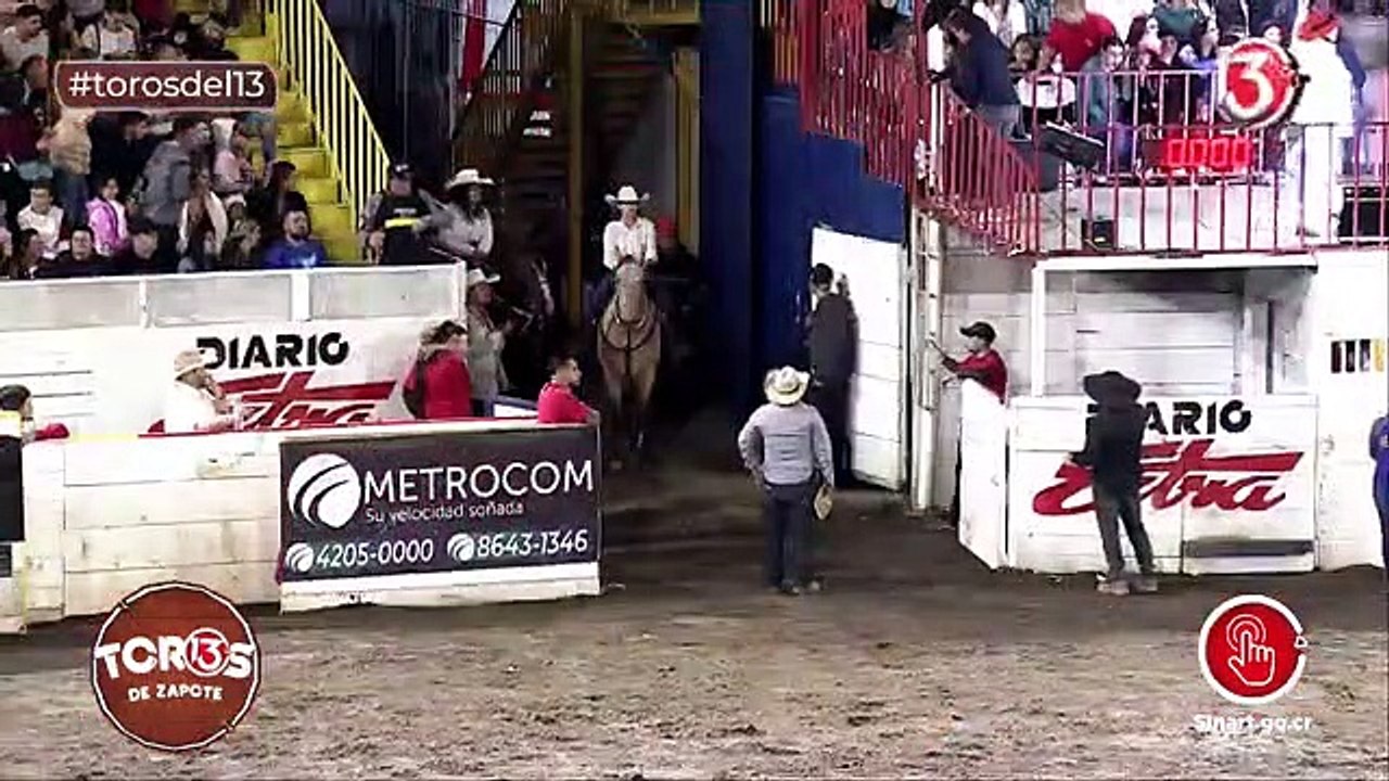 Torneo de barrileras Corrida noche 29 dic 2022, toros Zapote