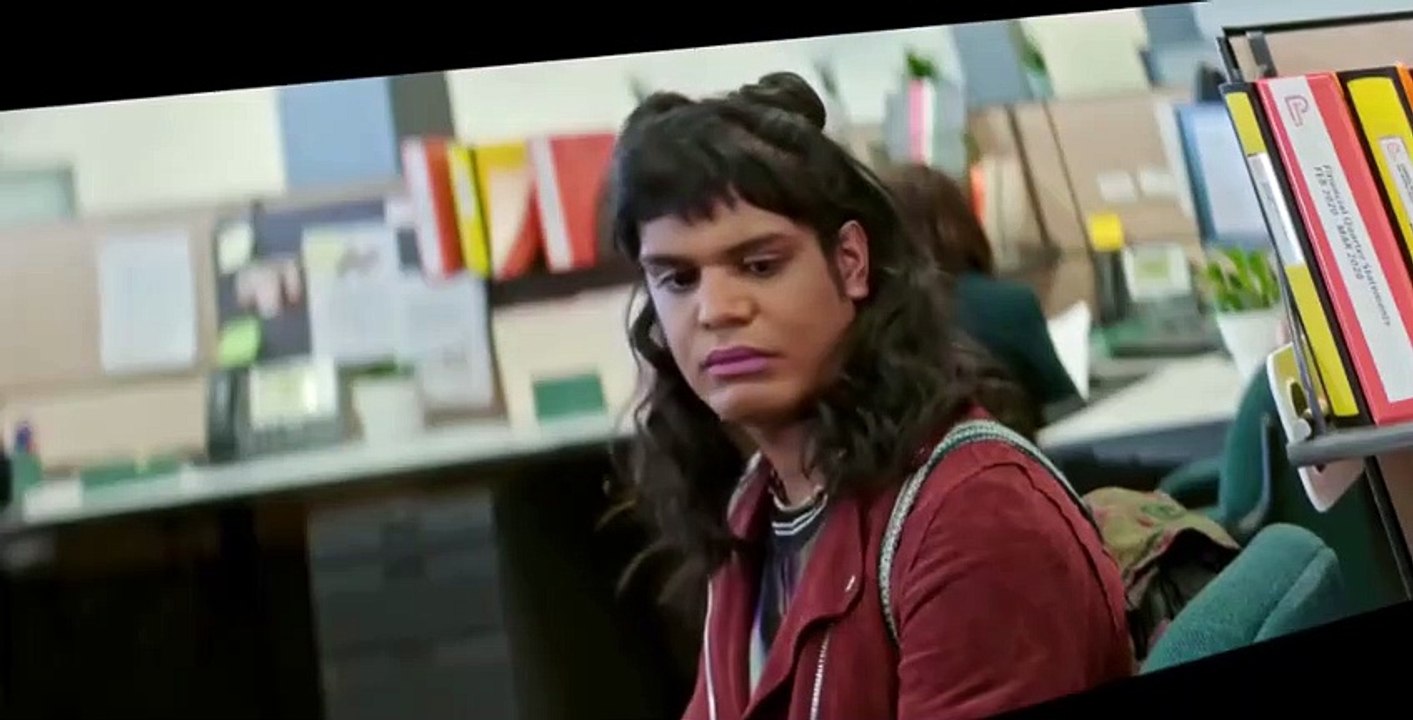 Sort Of S02 E01