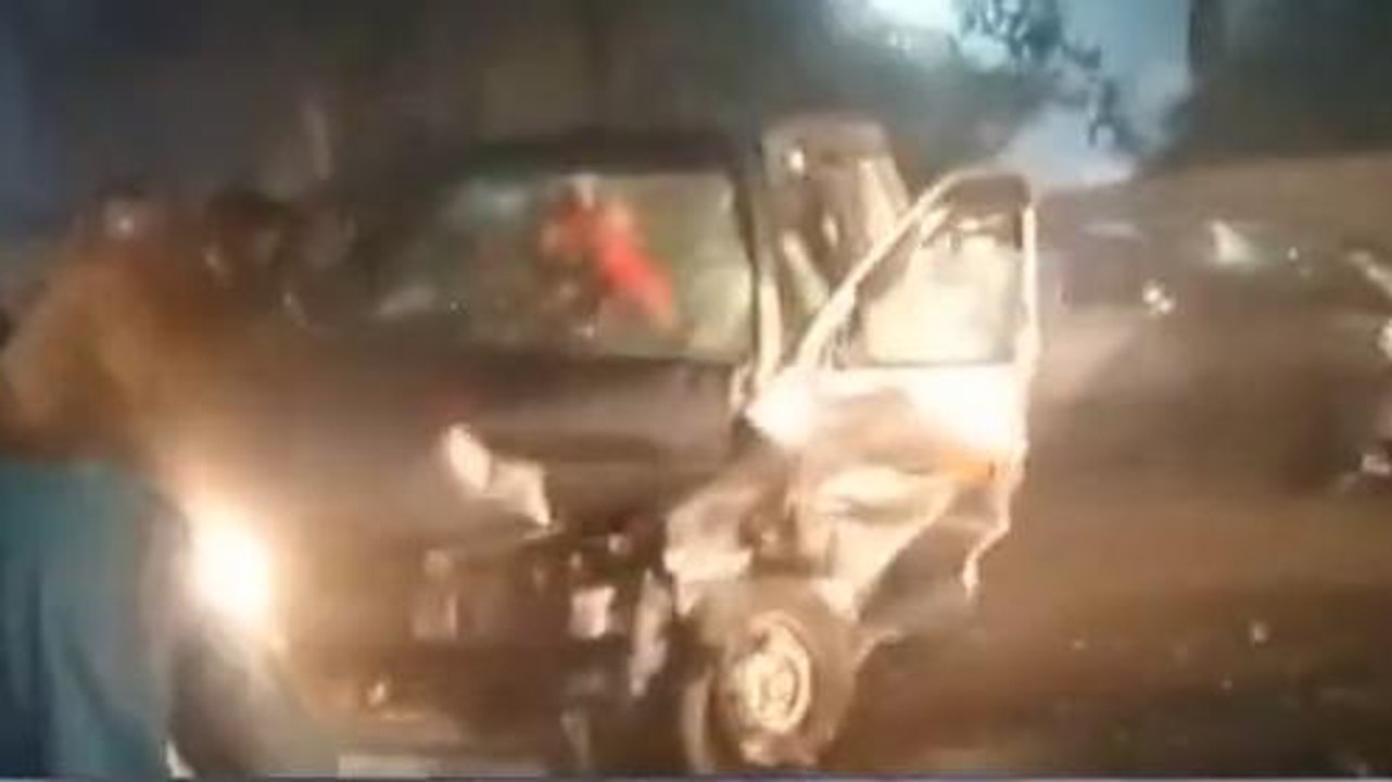 रामपुर:दो कारों की भीषण भिड़ंत में पांच लोग हुए...