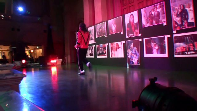 20090921 お台場VenusFort Michael Jackson mj-spirit [Bluetree]　06 Thriller