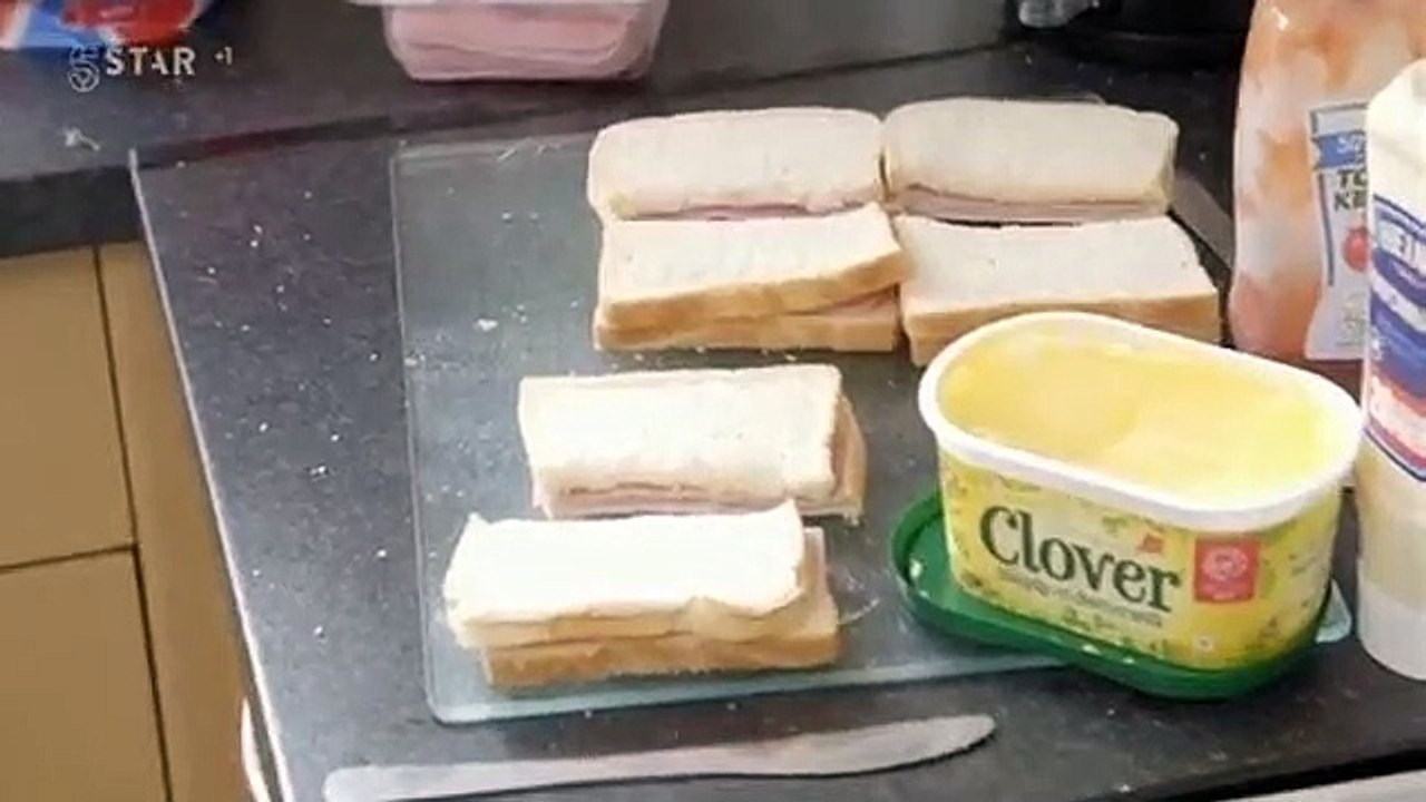 Rich Kids Go Skint - Se1 - Ep06 HD Watch