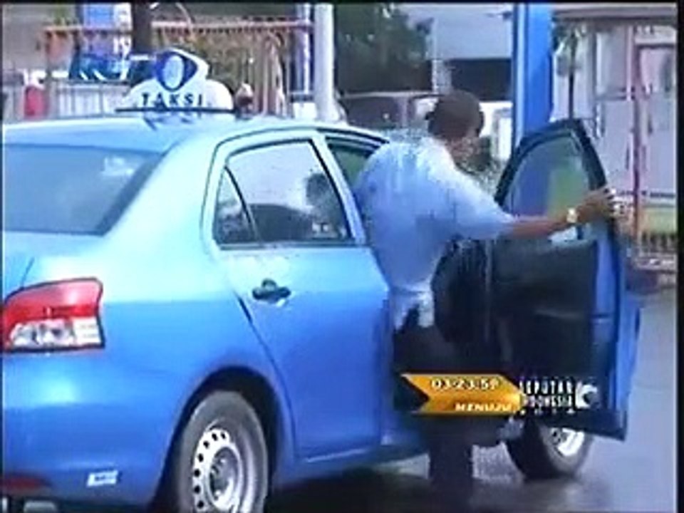 Siti Bling-bling Episode 8