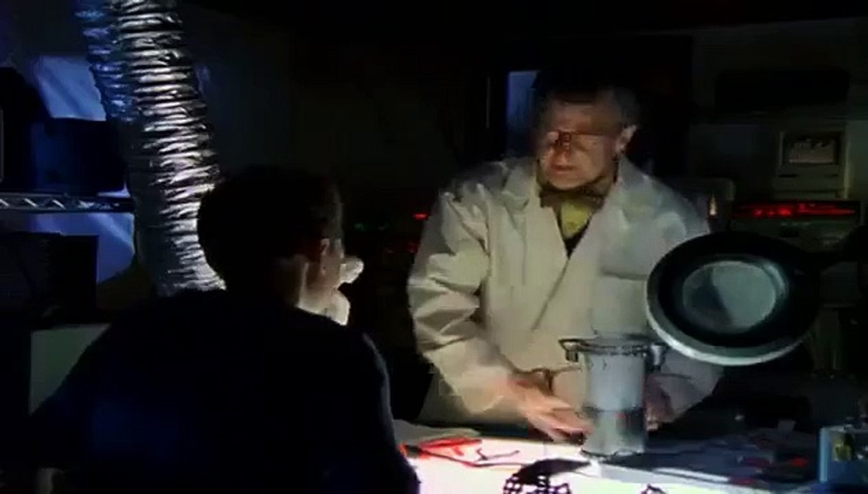 Goosebumps - Se3 - Ep02 - My Best Friend Is Invisible HD Watch