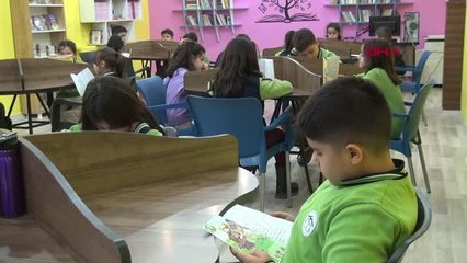 BİTLİS'TE KÜTÜPHANESİZ OKUL KALMADI
