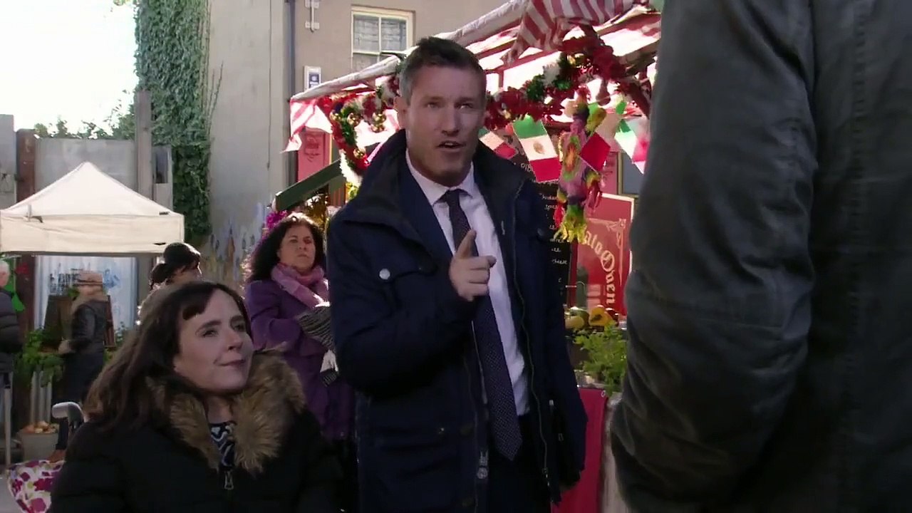 EastEnders - Se33 - Ep198 - Friday 15th December HD Watch