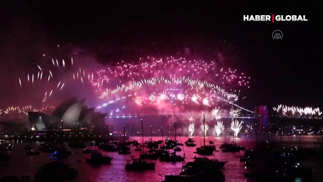 Avustralya yeni yıla böyle merhaba dedi