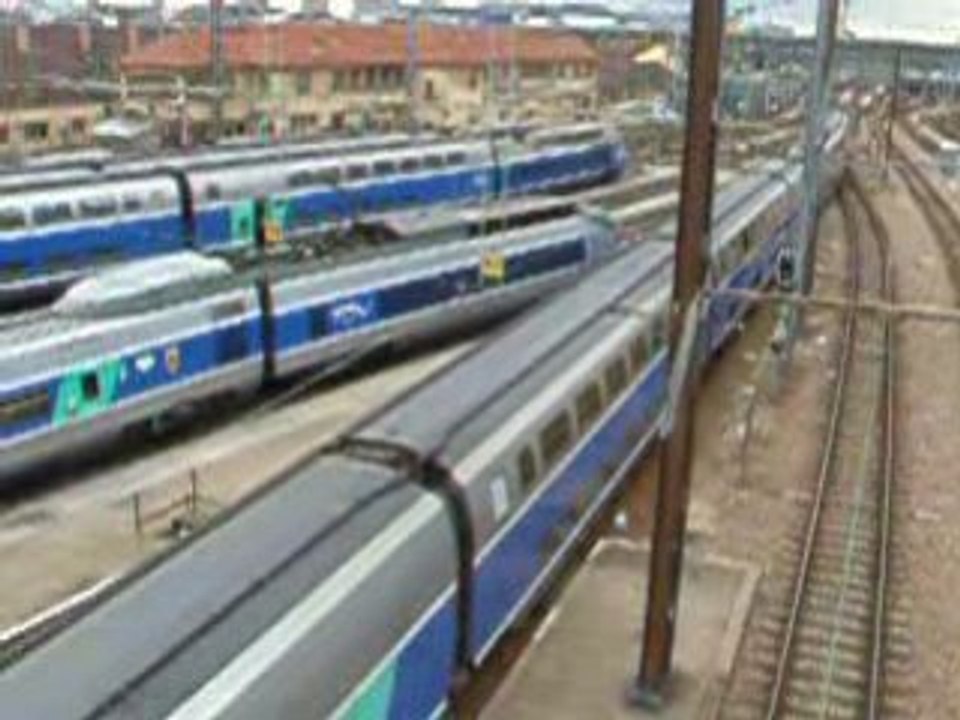 TGV à Conflans