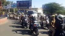 रूट मार्च: शहर की सड़कों पर निकली पुलिस, पियक्कड़ वाहन चालकों पर रहेगी नजर