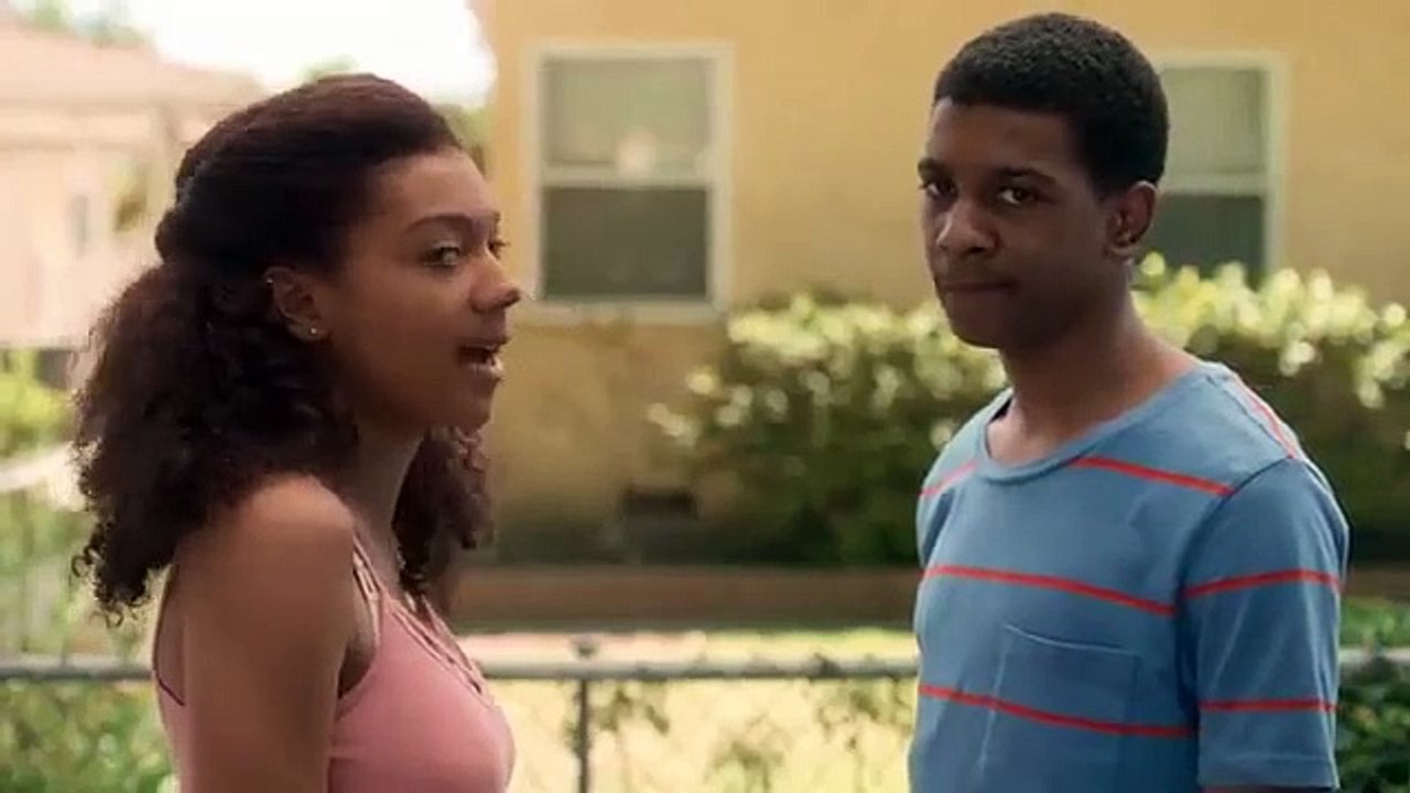 On My Block - Se1 - Ep01 - Chapter One HD Watch