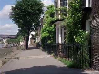 Man in a Suitcase - Se1 - Ep27 HD Watch