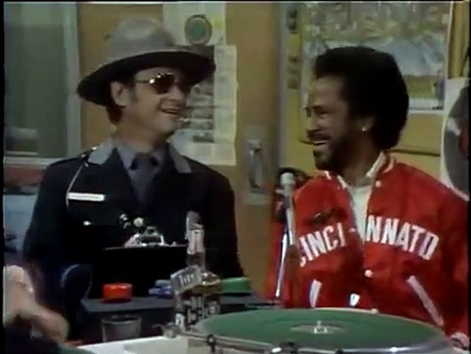 WKRP in Cincinnati - Se1 - Ep21 HD Watch