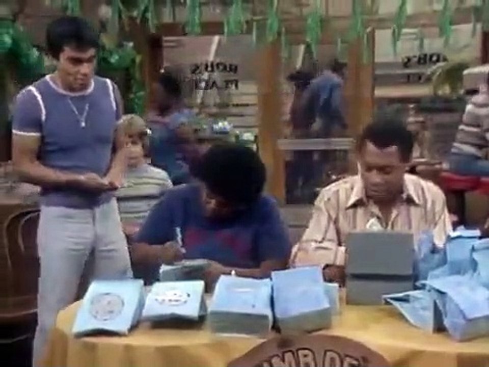 Whats Happening - Se3 - Ep05 -Shirley's Cookies HD Watch