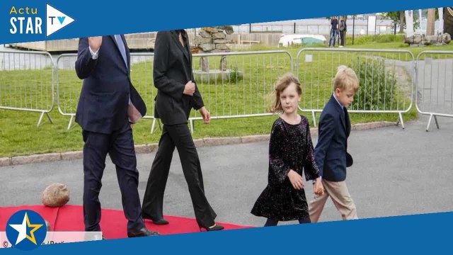 Albert de Monaco : ses vœux en famille aux côtés de Charlene et de leurs enfants Jacques et Gabriell