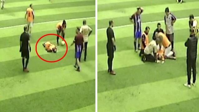 Halı sahada maçında kahreden anlar! Arkadaşları dakikalarca uğraştı ama hayata döndüremedi