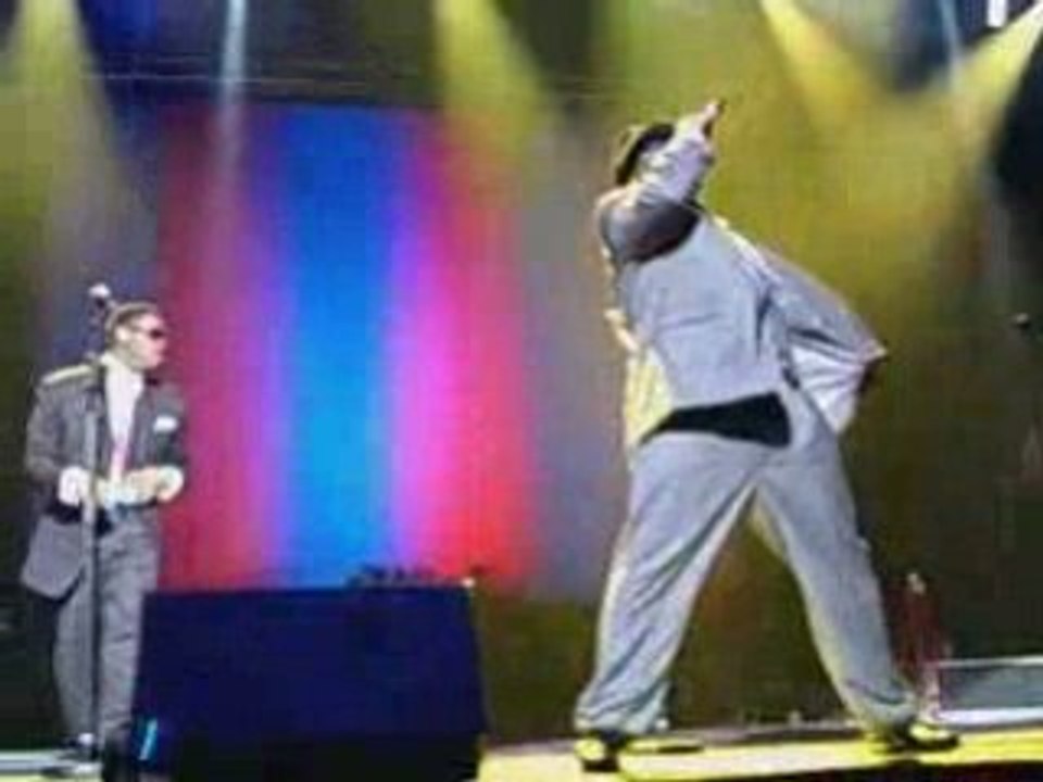 Boyz II Men @ Zénith de Paris - Money