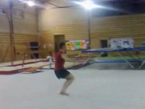Mes premiers Salto avant en gym