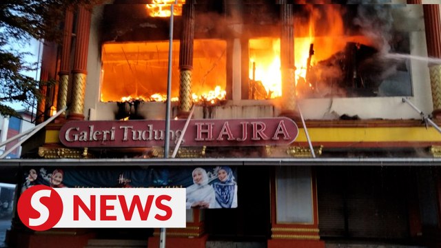 Fire destroys three-storey Wisma Jakel in Shah Alam