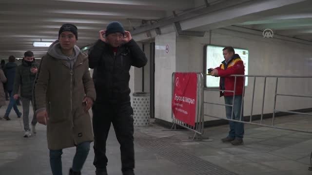 Rusya 2023'e havai fişek gösterileri ve toplu kutlama yapılmadan girdi