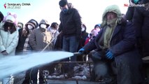 فيديو: انطلاق مهرجان الصيد الشتوي في الصين