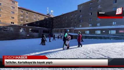 Tatilciler, Kartalkaya'da kayak yaptı