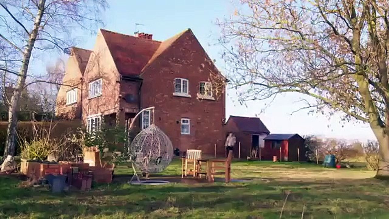 Rich Kids Go Skint - Se3 - Ep08 HD Watch