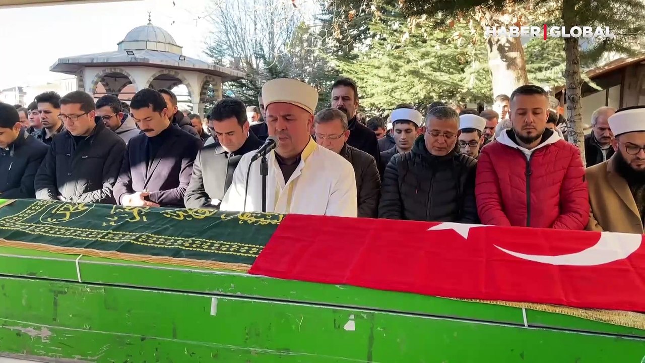 30 yaşındaki Cumhuriyet Savcısı evinde ölü bulundu