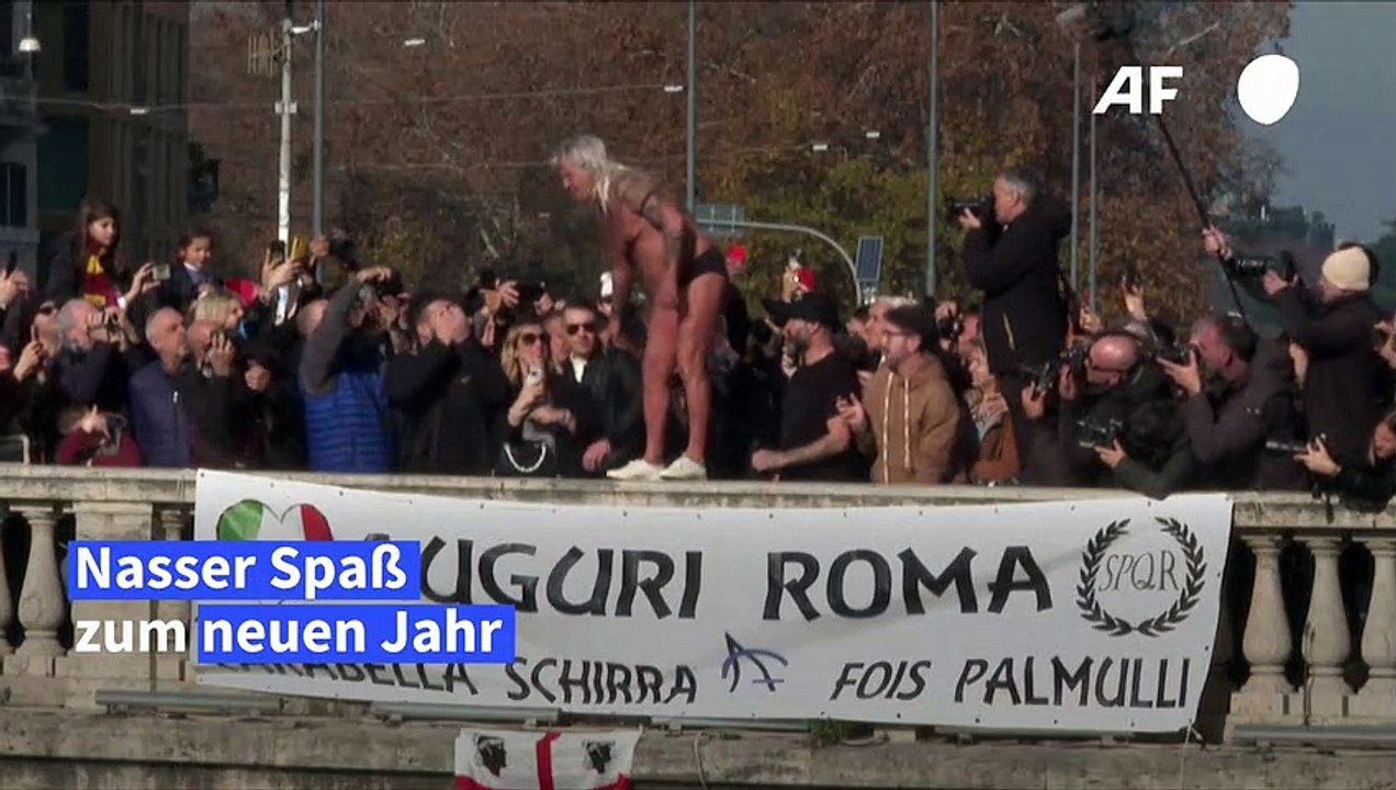2023: traditioneller sprung in den tiber