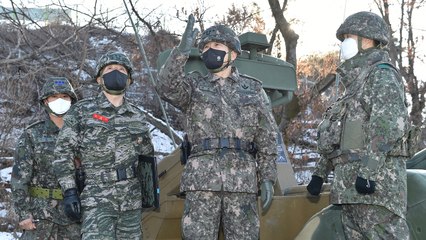 김승겸 합참의장, 새해 맞아 무인기 대비태세 현장 점검 / YTN