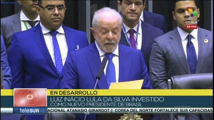 Lula cierra su discurso con la promesa de una "reconstrucción" de Brasil
