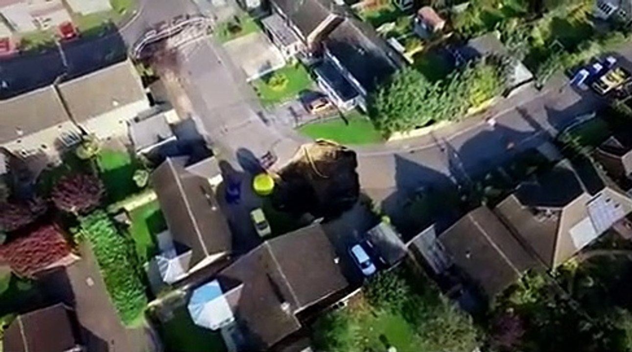 Sinkholes - Se1 - Ep03 - Sucked to Death HD Watch