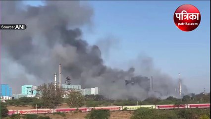 Video: पॉली फिल्म फैक्ट्री में भारी धुएं का बादल, विस्फोट से 2 की मौत और कई घायल