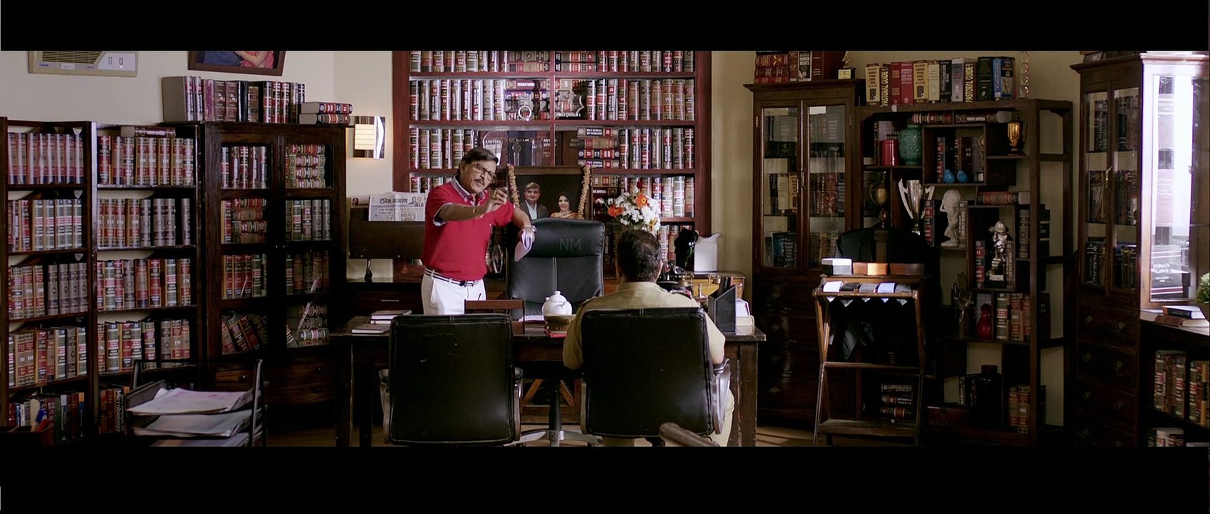 Very funny scene of Jolly LLB movie