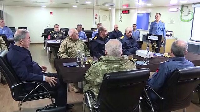 Bakan Hulusi Akar'dan Yunanistan'a mesaj: Bunu tekrar kafanıza sokun