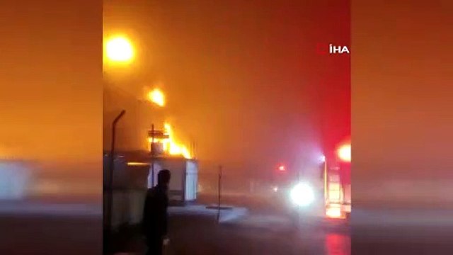 Bursa’da zift deposunda korkutan yangın