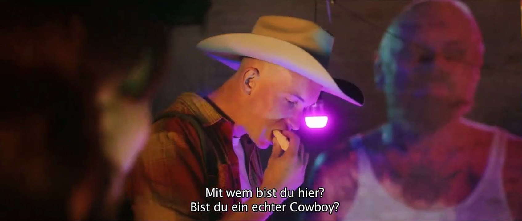 Lonesome Trailer OmdU