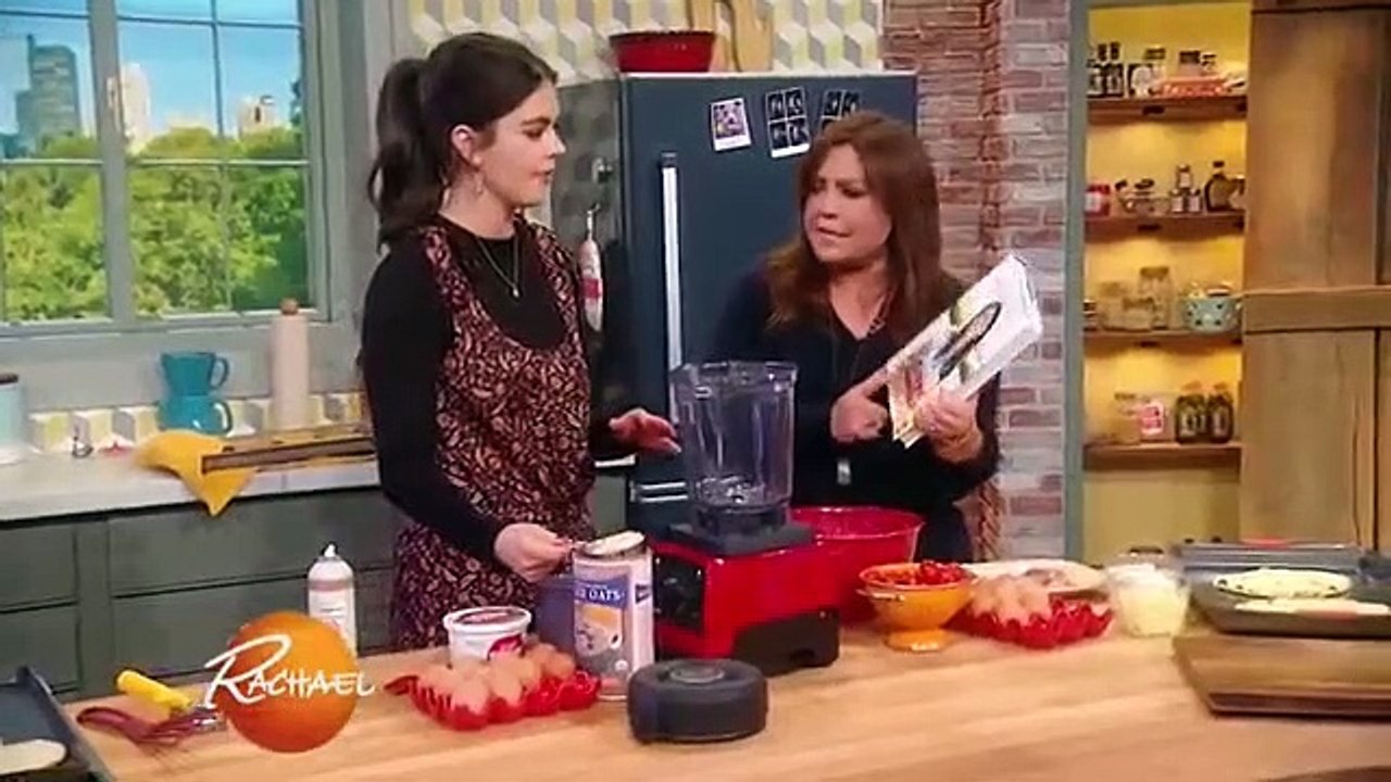 Rachael Ray - Se13 - Ep146 - Katie Lee's Blender (!!) Pancakes - Kim K.'s Hairstylist Has a Shortcut For Sleek Updos HD Watch