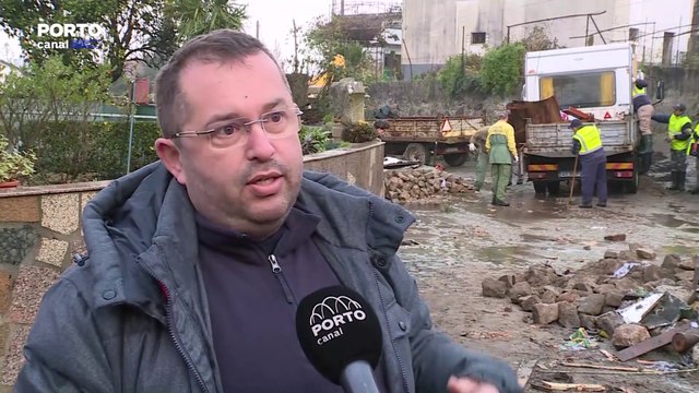 Muros demolidos, estradas destruídas e bloqueadas. Prosseguem operações de limpeza e remoção dos estragos em Caminha