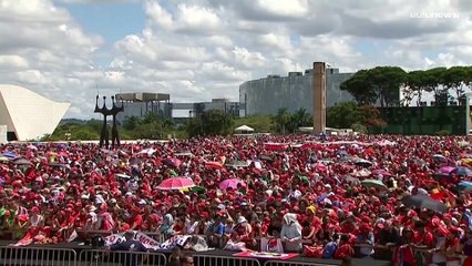 Les premier décrets de Lula pour effacer le passé : des mesures phare de Bolsonaro déjà annulées