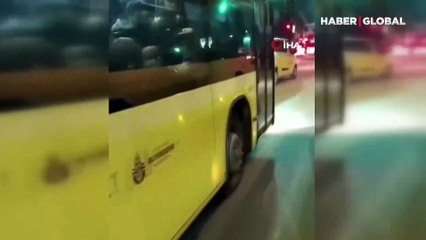 İETT otobüsü durakta durmadı: Vatandaşlar isyan etti