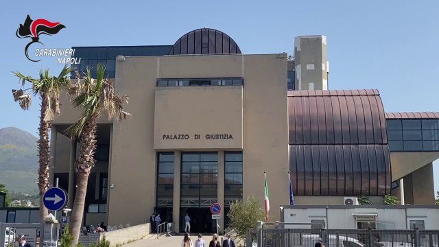 Reddito di cittadinanza e camorra, sequestri nel napoletano